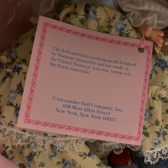 Madame Alexander miniature showcase doll - Picture 5 of 5